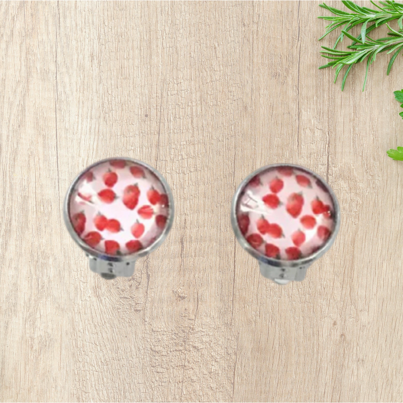 Strawberries forever 12mm