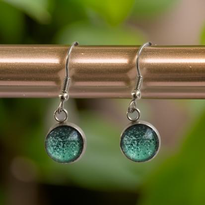 Green match-it hook earrings 10mm
