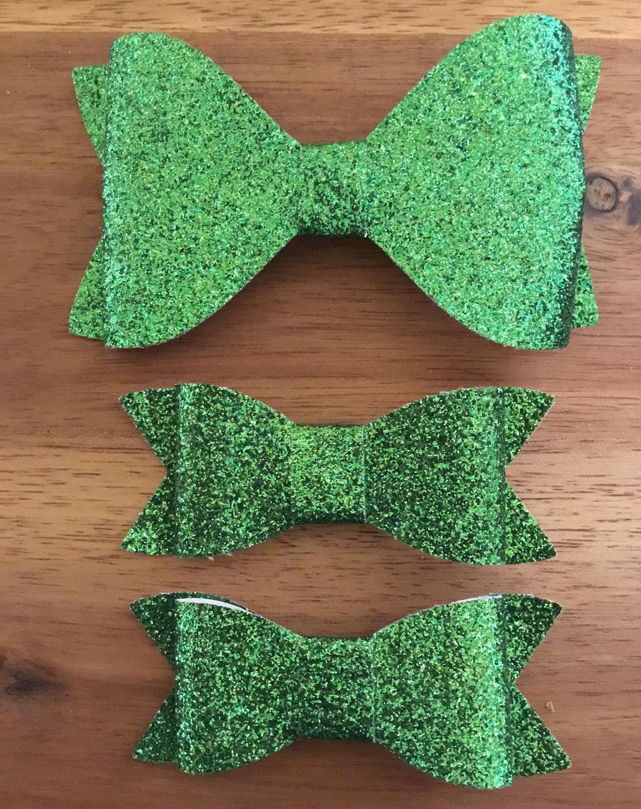 Lime Green Sparkle Bow Pack